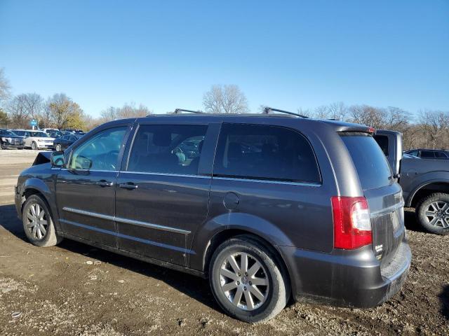 Photo 2 from auction – 2015 CHRYSLER TOWN & COU with VIN 2C4RC1BG0FR644935
