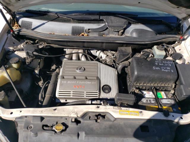 Photo 11 from auction – 1999 LEXUS RX 300 with VIN JT6HF10U0X0086745