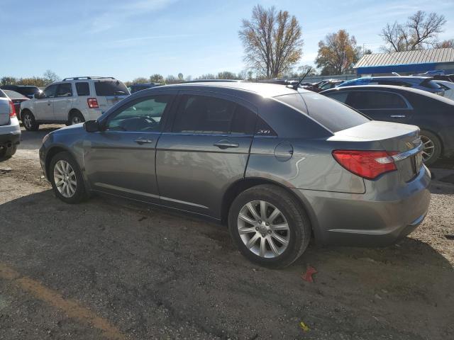 Photo 2 from auction – 2013 CHRYSLER 200 TOURIN with VIN 1C3CCBBB9DN513033