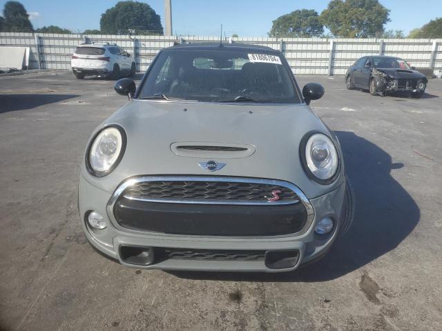 Photo 5 from auction – 2017 MINI COOPER S with VIN WMWWG9C34H3C81536
