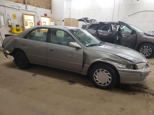 Photo 4 from auction – 2001 TOYOTA CAMRY CE with VIN 4T1BG22K71U033971