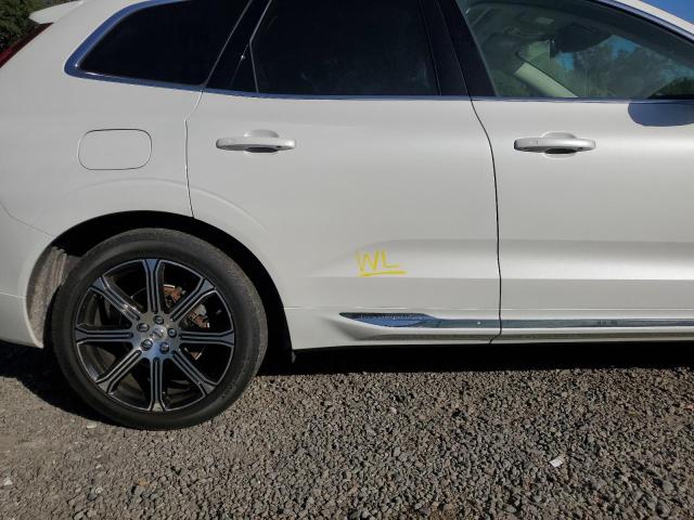 Photo 13 from auction – 2019 VOLVO XC60 T5 IN with VIN LYV102RL2KB233641