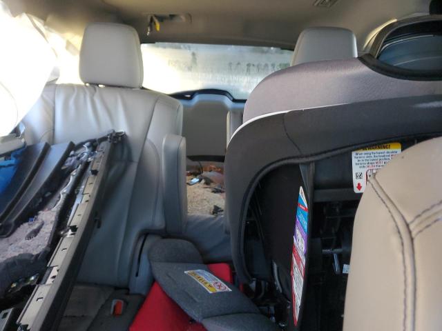 Photo 10 from auction – 2018 TOYOTA HIGHLANDER with VIN 5TDJZRFH9JS540845