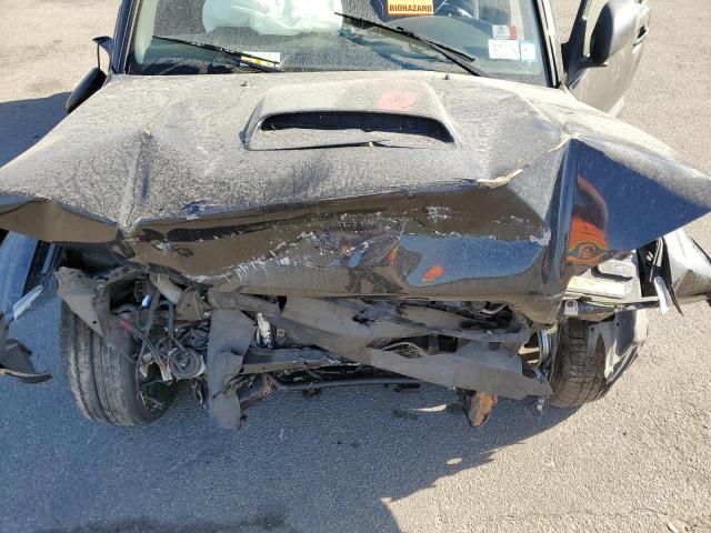 Photo 12 from auction – 2004 TOYOTA 4RUNNER SR with VIN JTEBU14R048021395