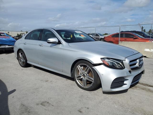 Photo 4 from auction – 2018 MERCEDES-BENZ E 300 with VIN WDDZF4JBXJA303382