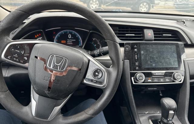 Photo 9 from auction – 2017 HONDA CIVIC EX with VIN 19XFC2F77HE019164