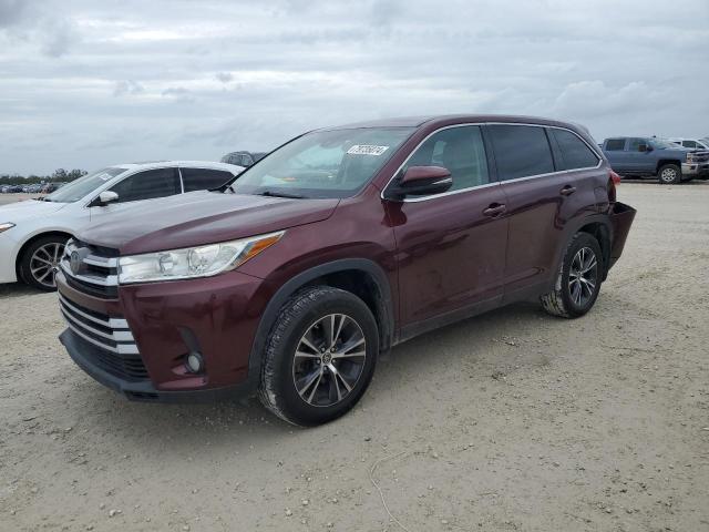 TOYOTA HIGHLANDER 2019 with VIN 5TDBZRFH1KS941392 - Photo from auction