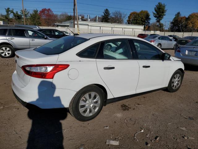 Photo 3 from auction – 2014 FORD FOCUS S with VIN 1FADP3E22EL141558