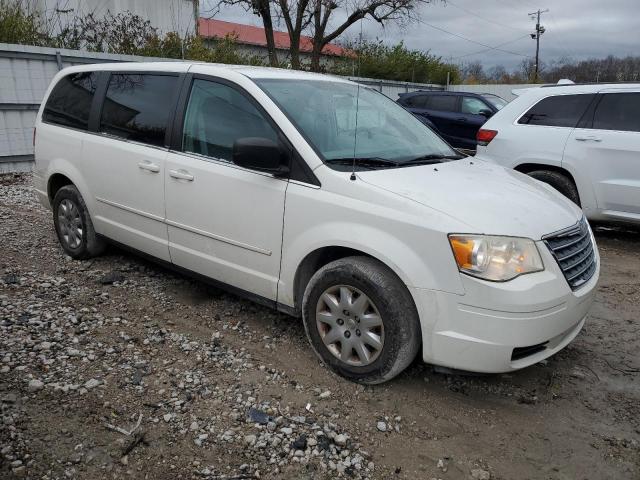 Photo 4 from auction – 2010 CHRYSLER TOWN & COU with VIN 2A4RR4DE5AR140945
