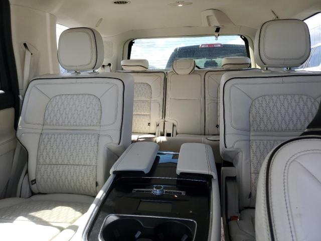 Photo 10 from auction – 2018 LINCOLN NAVIGATOR with VIN 5LMJJ2TT1JEL13204