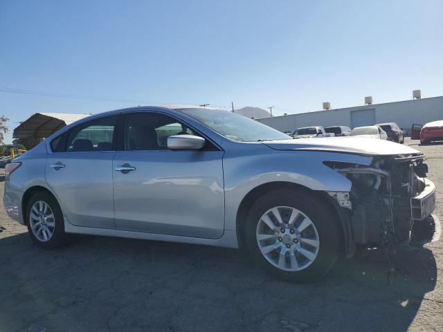 Photo 4 from auction – 2015 NISSAN ALTIMA 2.5 with VIN 1N4AL3AP0FN334720