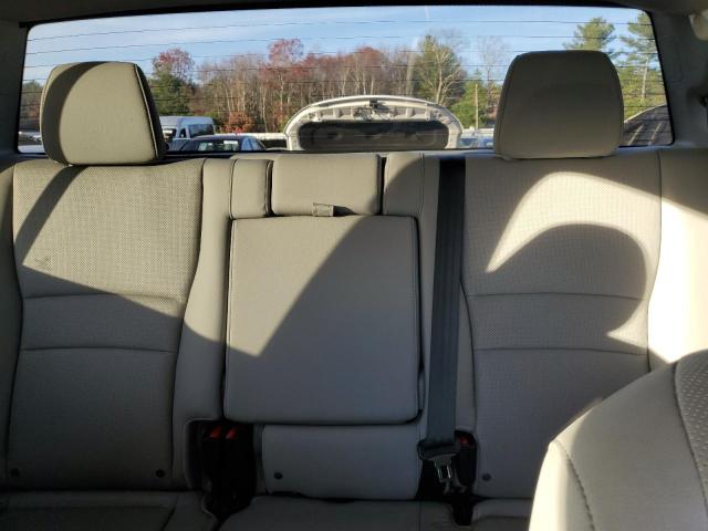 Photo 10 from auction – 2017 HONDA RIDGELINE with VIN 5FPYK3F55HB017656