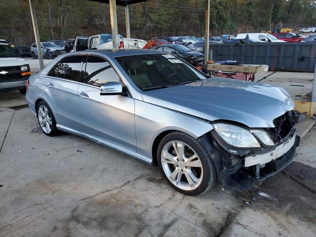 Photo 4 from auction – 2013 MERCEDES-BENZ E 350 with VIN WDDHF5KB1DA697701