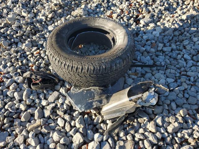 Photo 13 from auction – 2019 TOYOTA 4RUNNER with VIN JTEBU5JR4K5617197