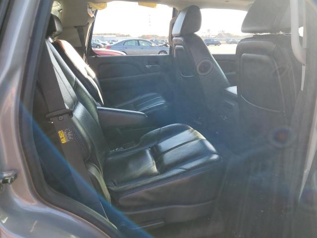 Photo 11 from auction – 2007 GMC YUKON with VIN 1GKFK13047J101525