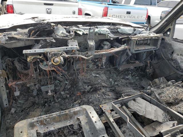 Photo 8 from auction – 2003 CHEVROLET SILVERADO with VIN 1GCEC19V53Z286221