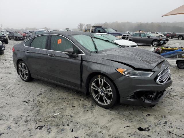 Photo 4 from auction – 2017 FORD FUSION TIT with VIN 3FA6P0K99HR120589