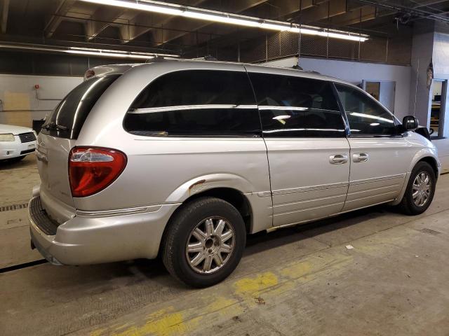 Photo 3 from auction – 2005 CHRYSLER TOWN & COU with VIN 2C8GP64L65R292122
