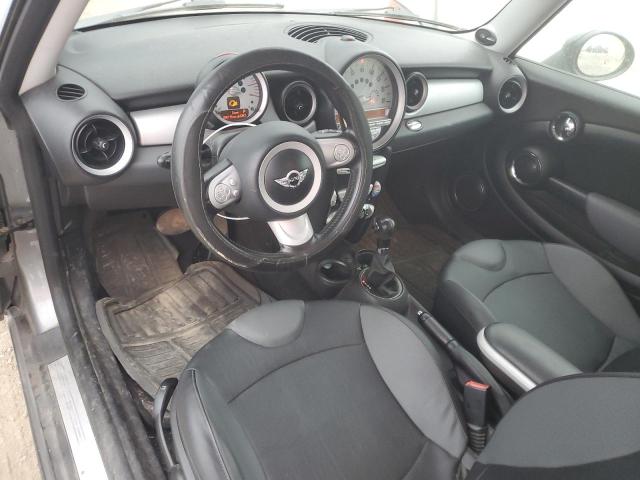 Photo 8 from auction – 2010 MINI COOPER with VIN WMWMF3C58ATZ66196