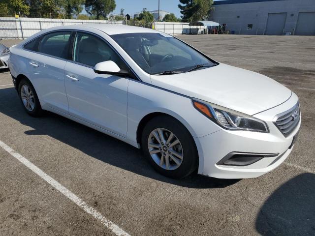 Photo 4 from auction – 2016 HYUNDAI SONATA SE with VIN 5NPE24AF4GH376692