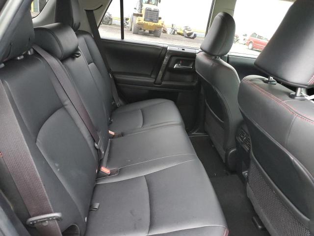 Photo 11 from auction – 2020 TOYOTA 4RUNNER SR with VIN JTEBU5JR4L5743562