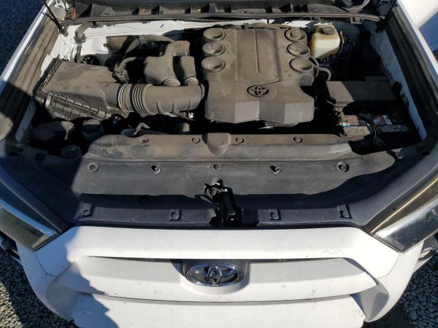Photo 12 from auction – 2014 TOYOTA 4RUNNER SR with VIN JTEBU5JR5E5201762