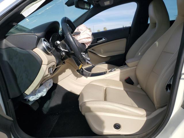 Photo 7 from auction – 2016 MERCEDES-BENZ CLA 250 with VIN WDDSJ4EB8GN294094