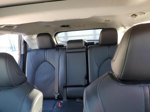 Photo 10 from auction – 2022 TOYOTA HIGHLANDER with VIN 5TDYZRAH9NS109451