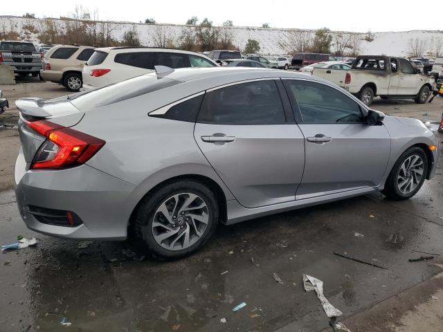Photo 3 from auction – 2017 HONDA CIVIC EX with VIN 19XFC2F76HE029815