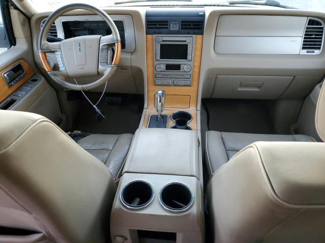 Photo 8 from auction – 2007 LINCOLN NAVIGATOR with VIN 5LMFU27567LJ22195