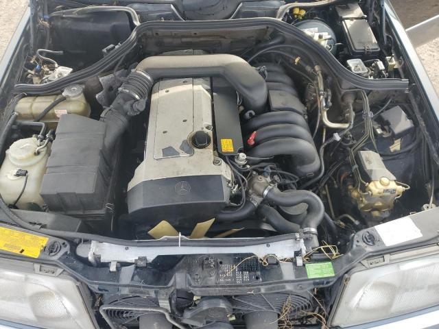 Photo 11 from auction – 1995 MERCEDES-BENZ E 320 BASE with VIN WDBEA32EXSC164112
