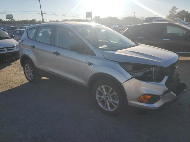 Photo 4 from auction – 2017 FORD ESCAPE S with VIN 1FMCU0F76HUE12722