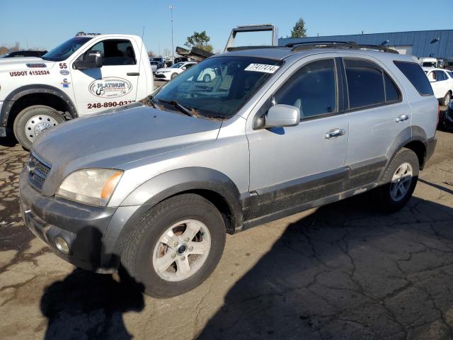 KIA SORENTO 2004 with VIN KNDJC733945315625 - Photo from auction