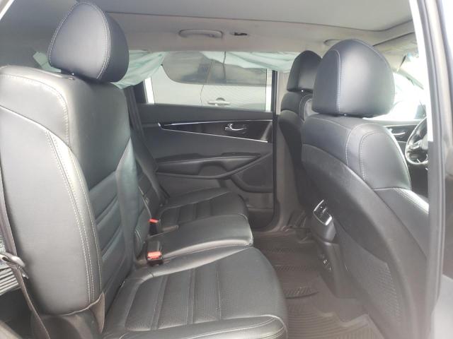 Photo 11 from auction – 2018 KIA SORENTO EX with VIN 5XYPHDA52JG361590