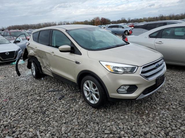 Photo 4 from auction – 2017 FORD ESCAPE SE with VIN 1FMCU0GD3HUD26238