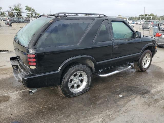 Photo 3 from auction – 2002 CHEVROLET BLAZER with VIN 1GNCS18W52K111907
