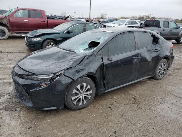 TOYOTA COROLLA LE 2022 with VIN JTDEAMDE4NJ042463 - Photo from auction