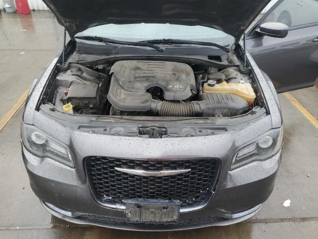Photo 11 from auction – 2018 CHRYSLER 300 S with VIN 2C3CCABGXJH214208
