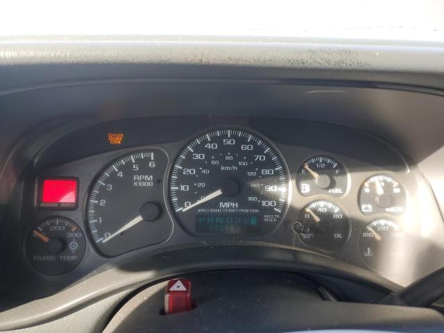 Photo 9 from auction – 2001 CHEVROLET SILVERADO with VIN 1GCHK29U11E318132