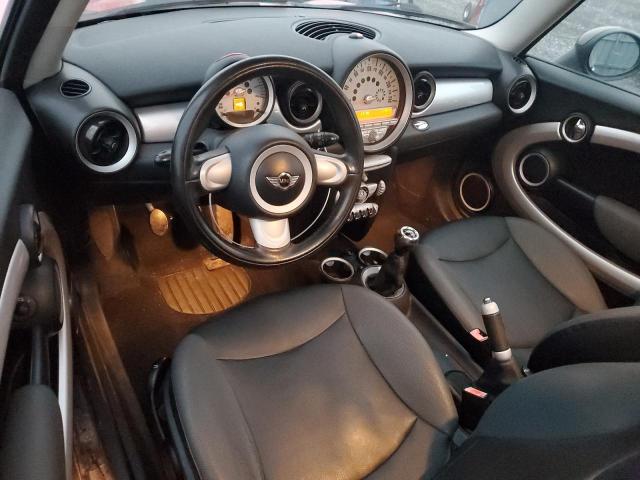 Photo 8 from auction – 2008 MINI COOPER with VIN WMWMF335X8TU67121
