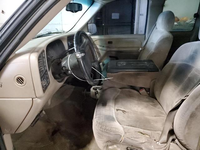 Photo 7 from auction – 2002 CHEVROLET SILVERADO with VIN 2GCEK19T321229444