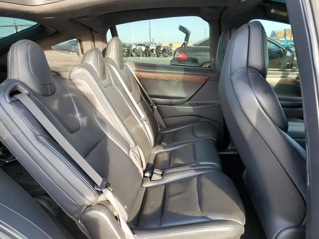 Photo 11 from auction – 2018 TESLA MODEL X with VIN 5YJXCAE24JF103883