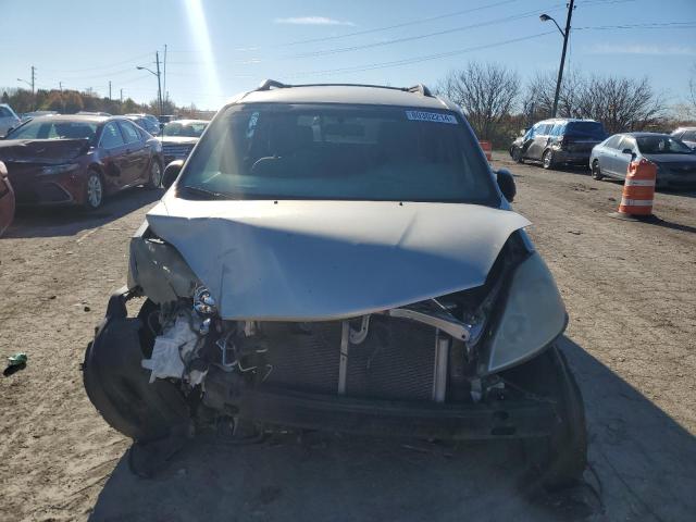 Photo 5 from auction – 2010 TOYOTA SIENNA CE with VIN 5TDKK4CC6AS339487