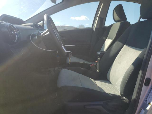 Photo 7 from auction – 2015 TOYOTA PRIUS C with VIN JTDKDTB32F1585253