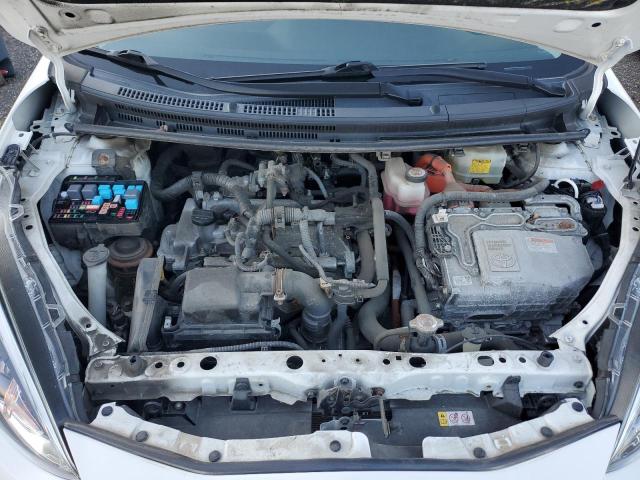 Photo 11 from auction – 2018 TOYOTA PRIUS C with VIN JTDKDTB35J1615757