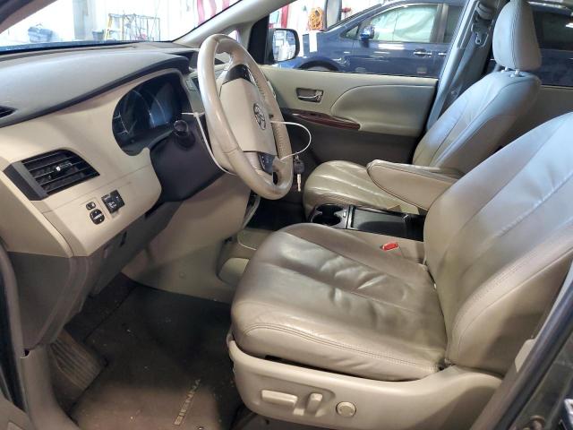 Photo 7 from auction – 2011 TOYOTA SIENNA XLE with VIN 5TDYK3DC6BS099328