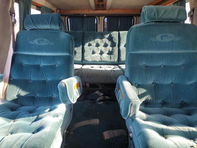 Photo 10 from auction – 1994 CHEVROLET G20 with VIN 1GBEG25K9RF182710