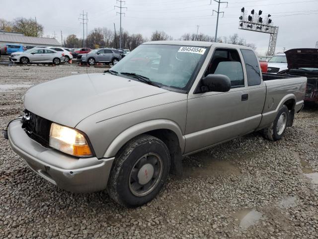 GMC SONOMA 2002 with VIN 1GTCS19W528206102 - Photo from auction