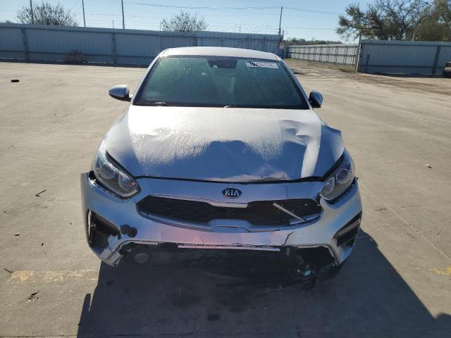 Photo 5 from auction – 2019 KIA FORTE FE with VIN 3KPF24AD8KE046120