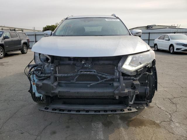 Photo 5 from auction – 2017 NISSAN ROGUE S with VIN JN8AT2MT3HW383733